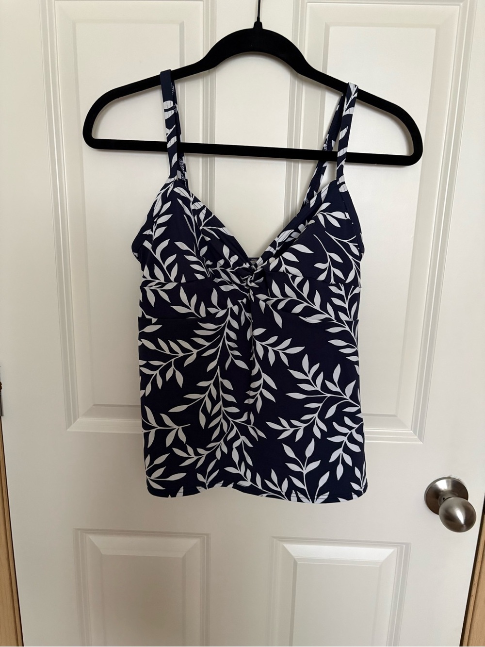 Lands' End Navy and White Leaf-Print V-Neck Tankini Camisole